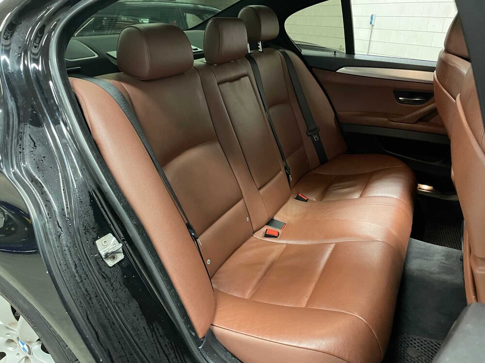 BMW 535i High Executive M Sport 306PS 2013 5er, S-184-HK