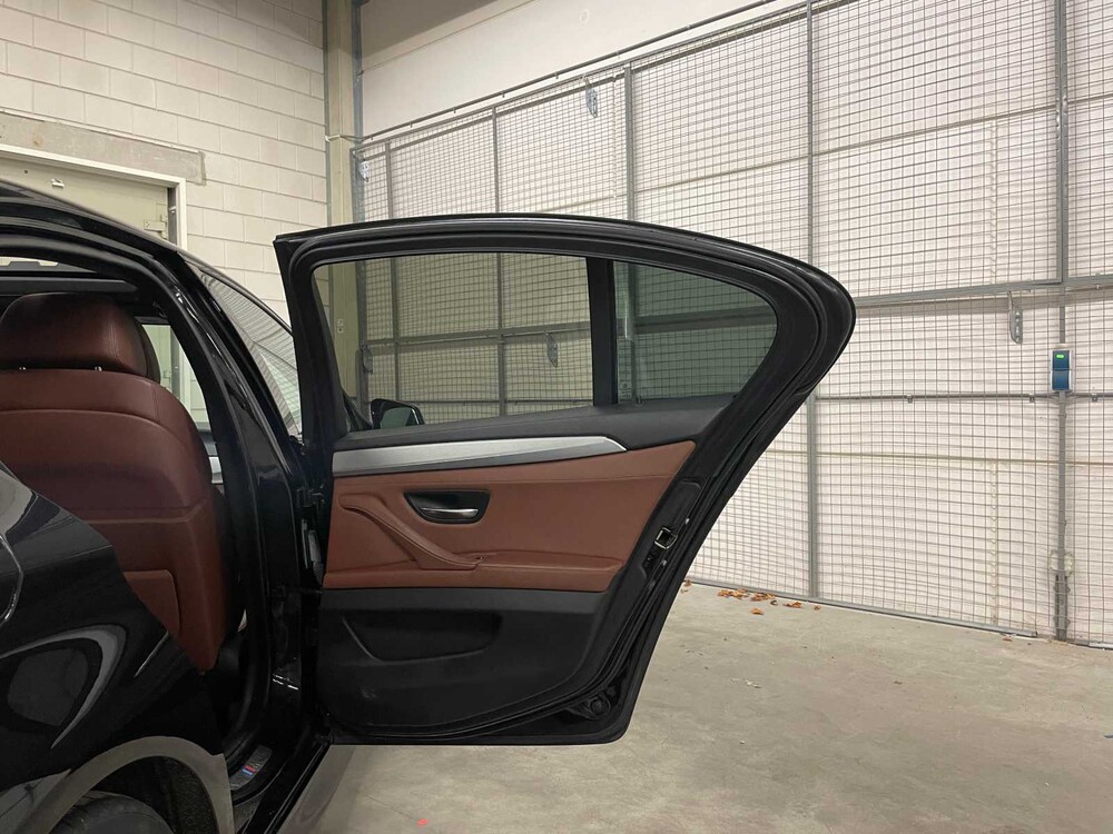 BMW 535i High Executive M Sport 306PS 2013 5er, S-184-HK