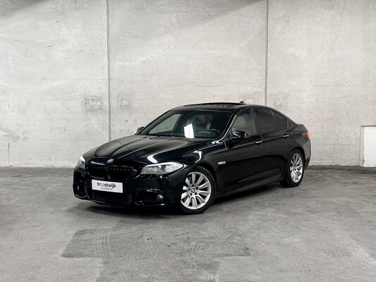 BMW 535i High Executive M Sport 306pk 2013 5-serie, S-184-HK