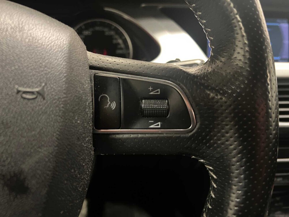 Audi A4 Avant S-Line 1.8 TFSI S Edition 120hp 2010 (Original-NL), 25-KKD-7