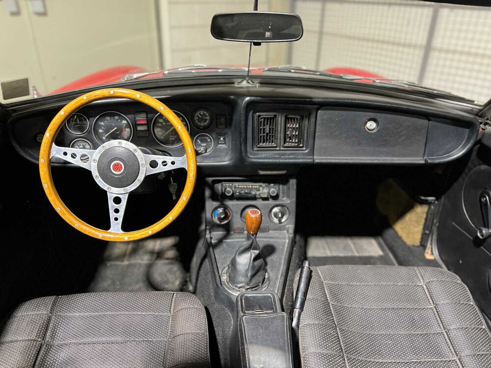MG B Type 1.8 Roadster 95PS 1979, YP-33-NZ