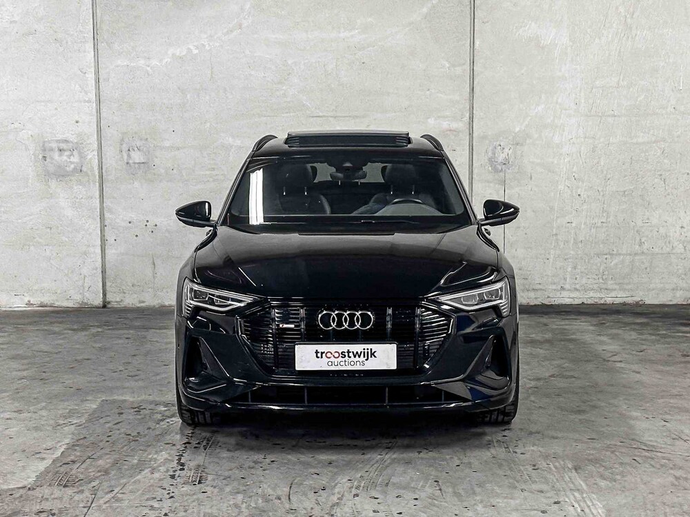 Audi e-tron 50 quattro Launch Edition schwarz 71 kWh S-Line 313PS 2019 (Original-NL + 1. Besitzer), G-119-XV