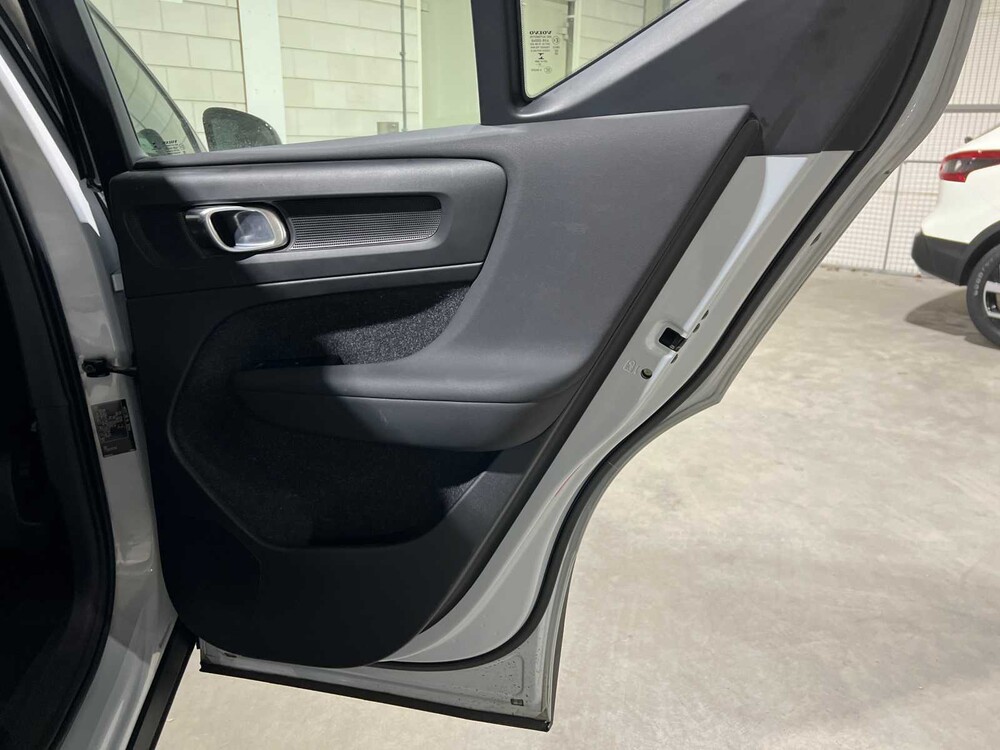 Volvo XC40 Recharge P8 AWD R-Design 408hp 2020, K-349-DG