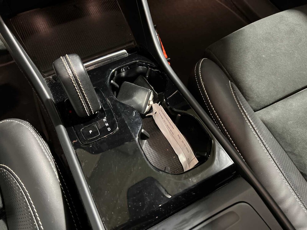 Volvo XC40 Recharge P8 AWD R-Design 408hp 2020, K-349-DG