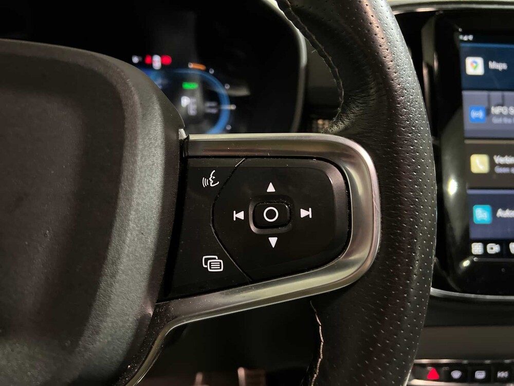 Volvo XC40 Recharge P8 AWD R-Design 408hp 2020, K-349-DG