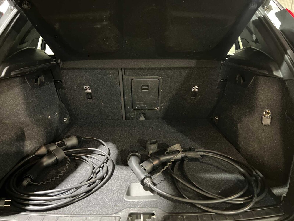 Volvo XC40 Recharge P8 AWD R-Design 408hp 2020, K-349-DG