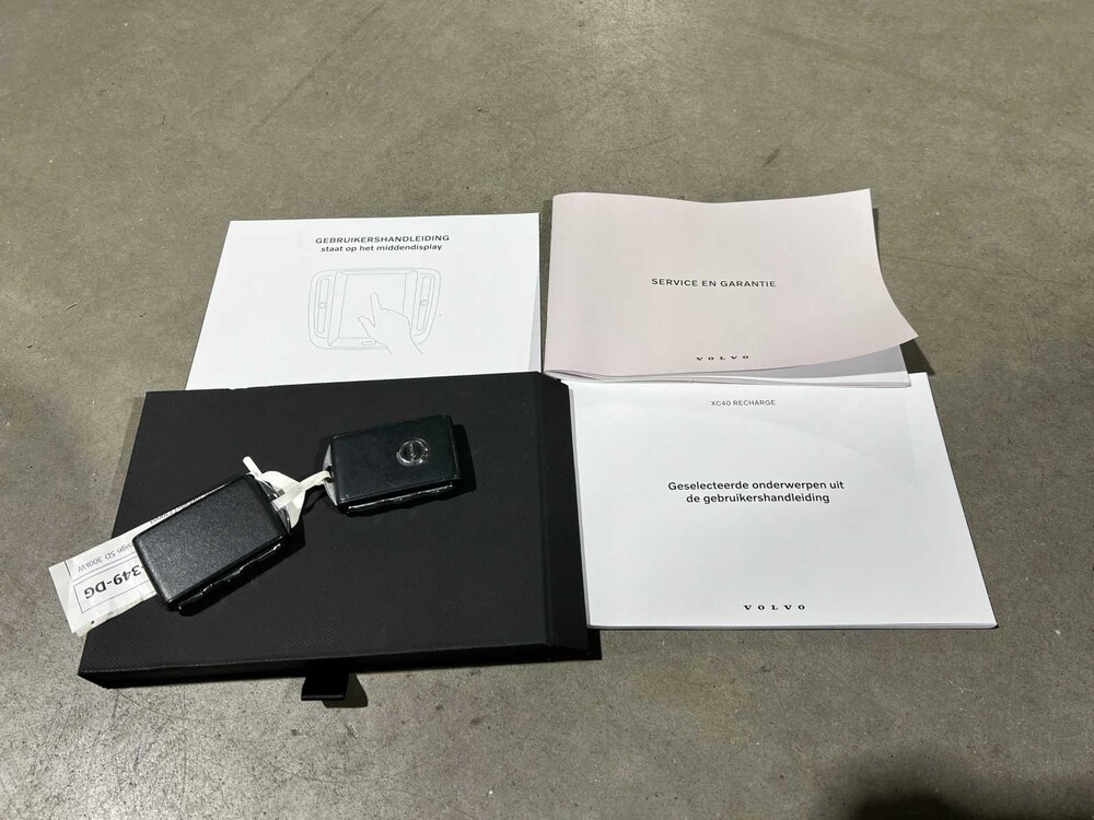 Volvo XC40 Recharge P8 AWD R-Design 408hp 2020, K-349-DG