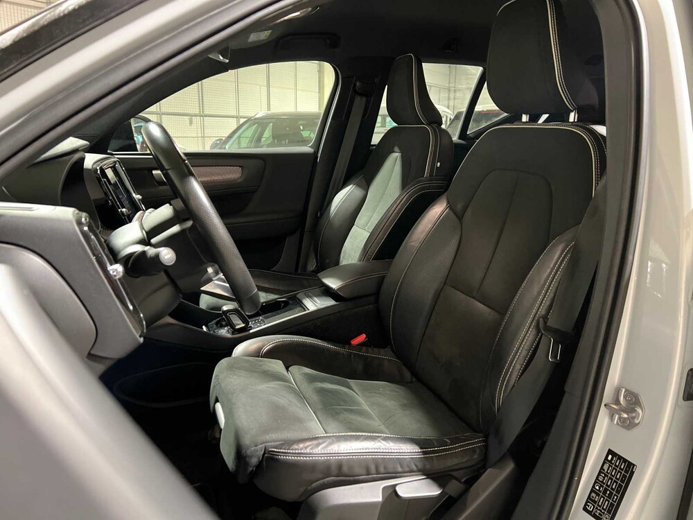 Volvo XC40 Recharge P8 AWD R-Design 408hp 2020, K-349-DG