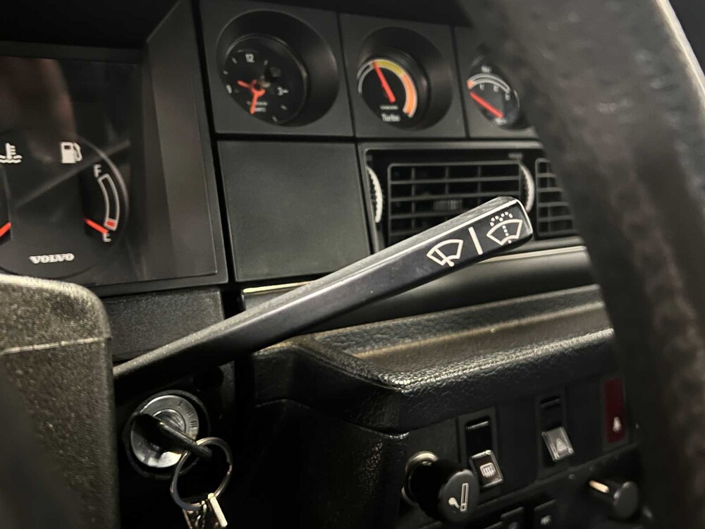 Volvo 244 2.1 GL Turbo Overdrive 155PS 1981, L-646-LB