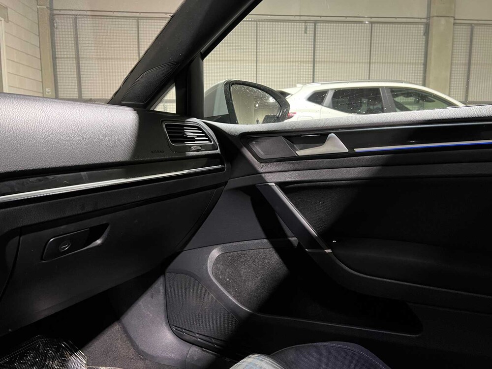 Volkswagen Golf GTE 1.4 TSI 150PS 2015, GF-548-P