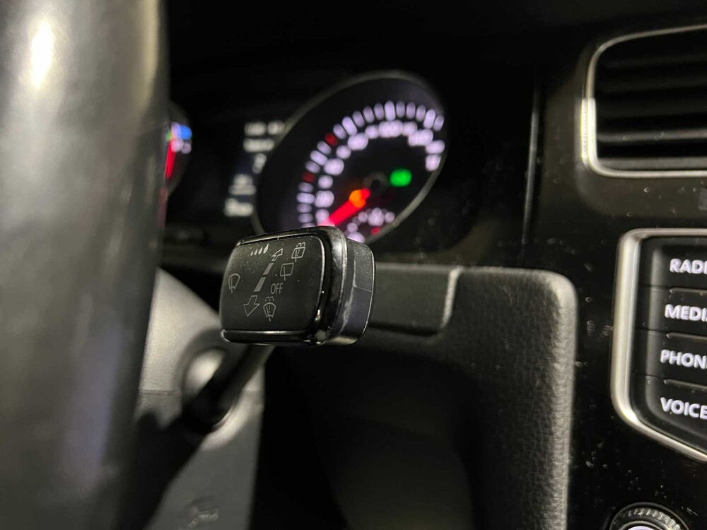 Volkswagen Golf GTE 1.4 TSI 150PS 2015, GF-548-P