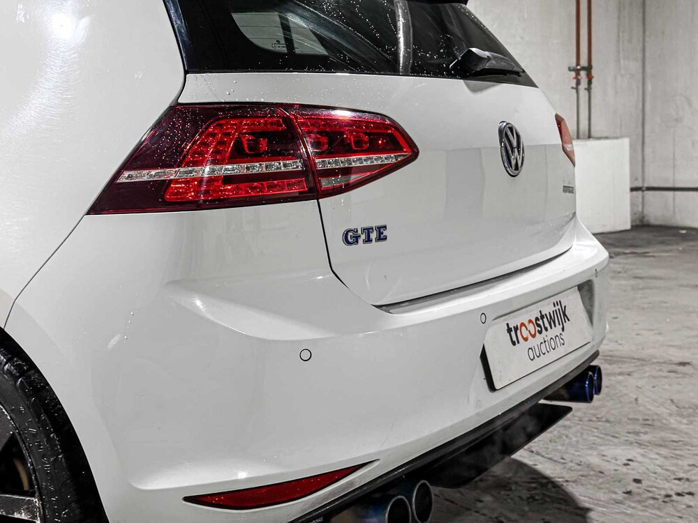 Volkswagen Golf GTE 1.4 TSI 150PS 2015, GF-548-P