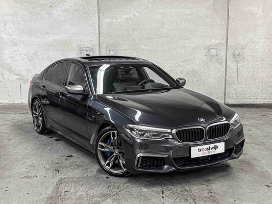 BMW M550i xDrive High Executive M-Sport 462pk 2018 5-serie, N-650-KN