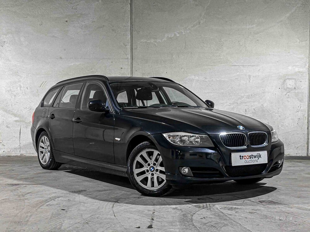 BMW 318i Touring Business Line 143PS 2010 3er, 7-SGN-42