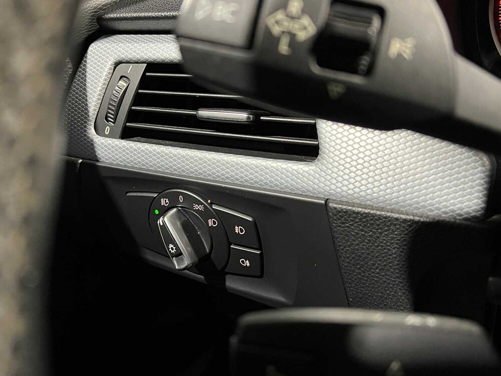 BMW 320xd Touring Luxury Line 184hp 2011 3-series, 52-XTH-7