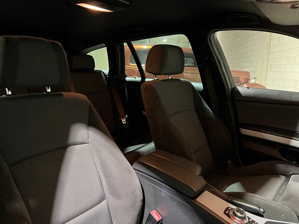 BMW 320xd Touring Luxury Line 184hp 2011 3-series, 52-XTH-7