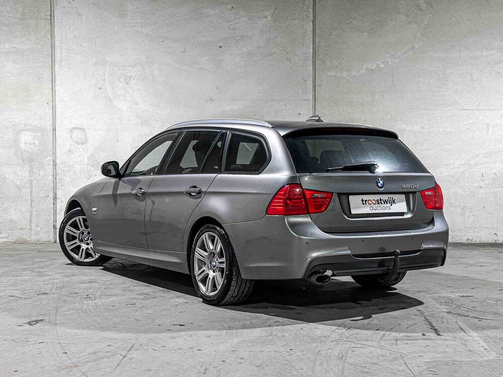 BMW 320xd Touring Luxury Line 184hp 2011 3-series, 52-XTH-7
