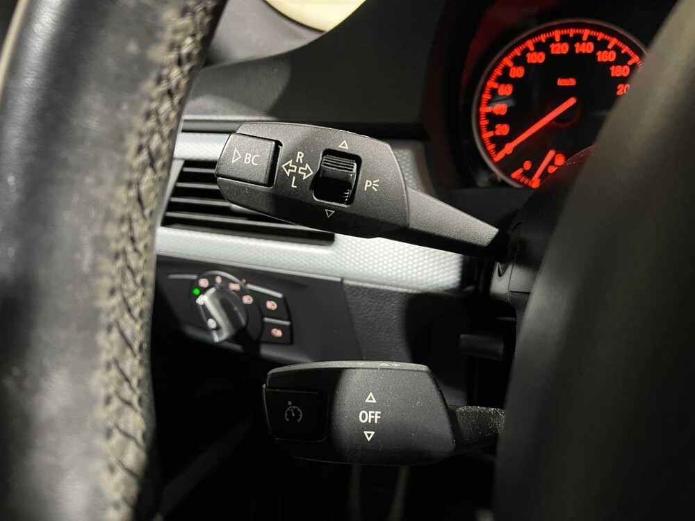 BMW 320xd Touring Luxury Line 184hp 2011 3-series, 52-XTH-7