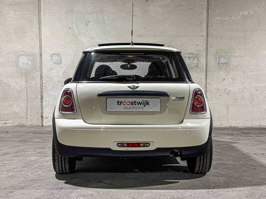 Mini 1.6 One 98hp 2011, S-637-TT