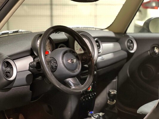 Mini 1.6 One 98hp 2011, S-637-TT