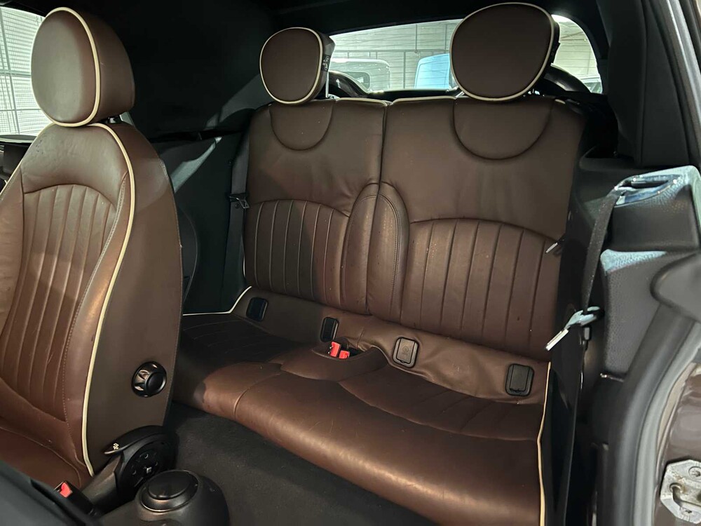 Mini Convertible 1.6 Cooper 120hp 2010, L-287-RR