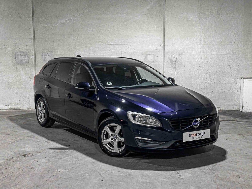 Volvo V60 2.0 D2 Momentum 120pk 2016 -Automaat-, H-765-RV