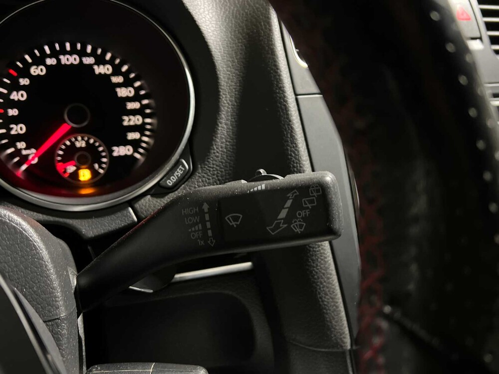 Volkswagen Golf GTI 2.0 TSI 211PS 2009, 79-JVZ-3