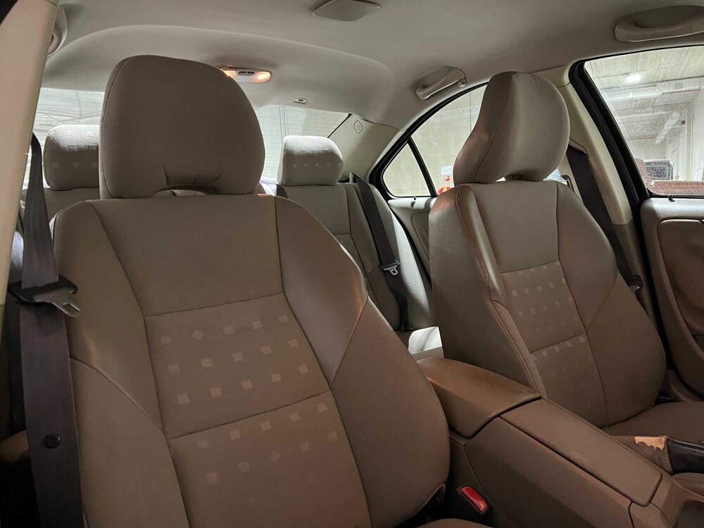 Volvo S60 2.4 140pk 2001, 88-HD-RN