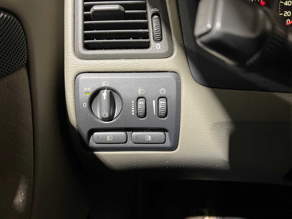 Volvo S60 2.4 140pk 2001, 88-HD-RN