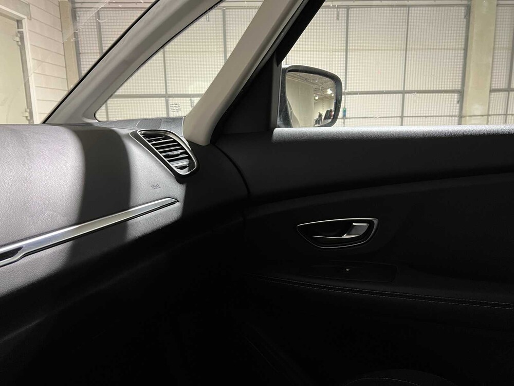 Renault Grand Scénic 1.3 TCe Limited 7-Personen 140pk 2020, H-044-GG