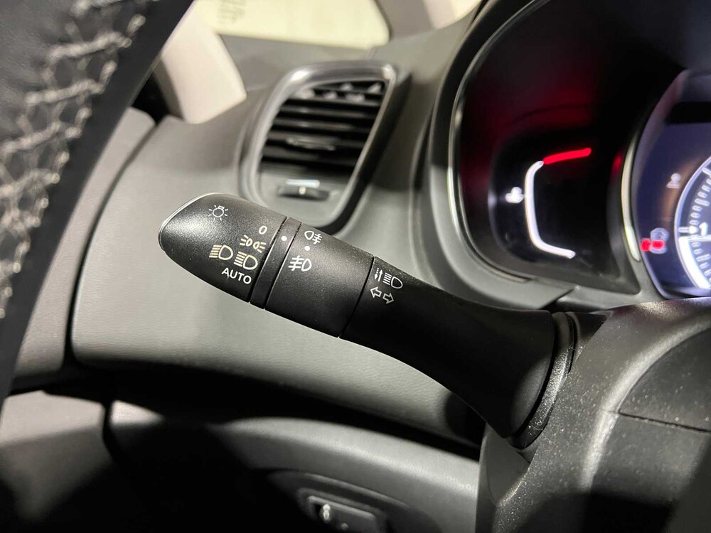 Renault Grand Scénic 1.3 TCe Limited 7-Personen 140pk 2020, H-044-GG