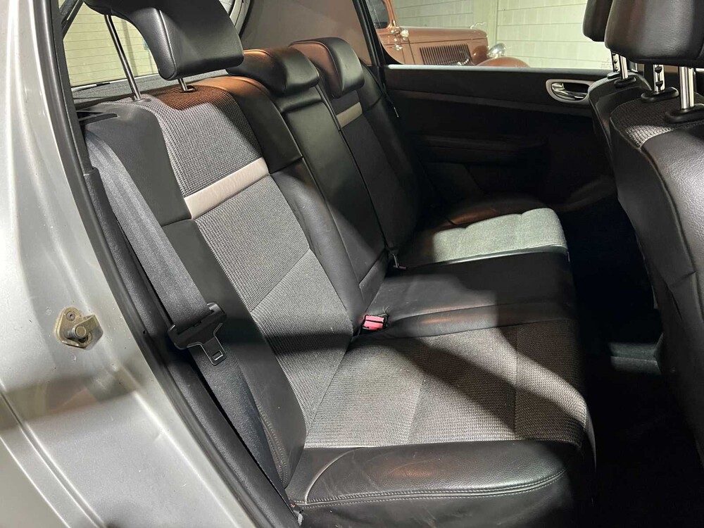 Peugeot 307 2.0-16V XS 140pk 2007, 70-JST-7