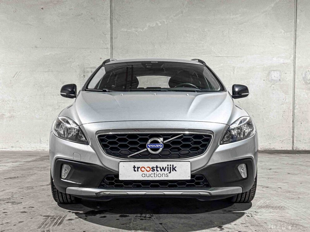 Volvo V40 Cross Country 1.6 T4 Momentum 179pk 2013, 7-KDH-93