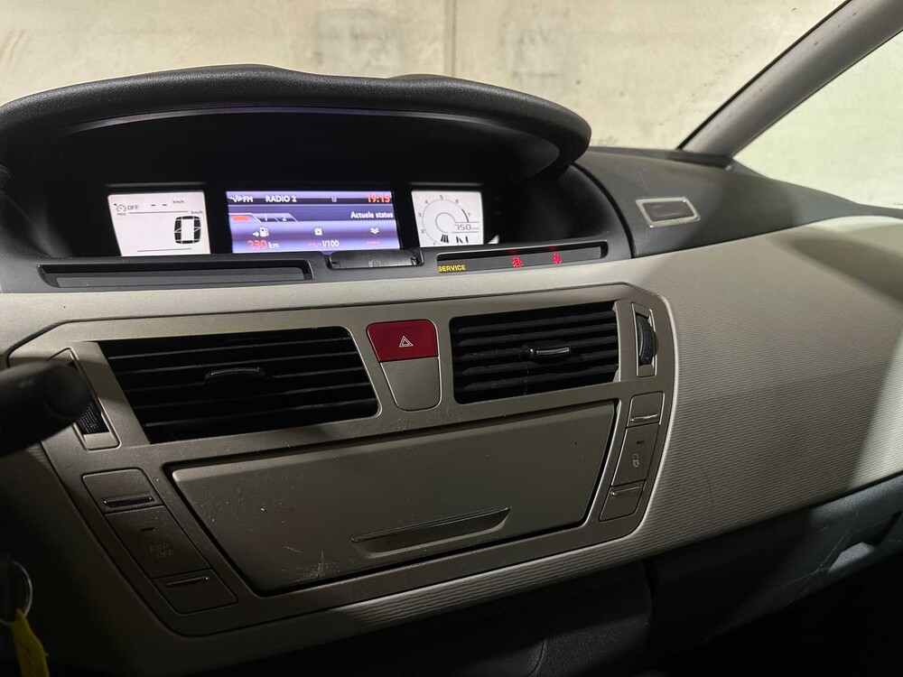 Citroen Grand C4 Picasso 1.6 THP Business EB6V 7-Sitzer 156PS 2011, 37-PLH-7