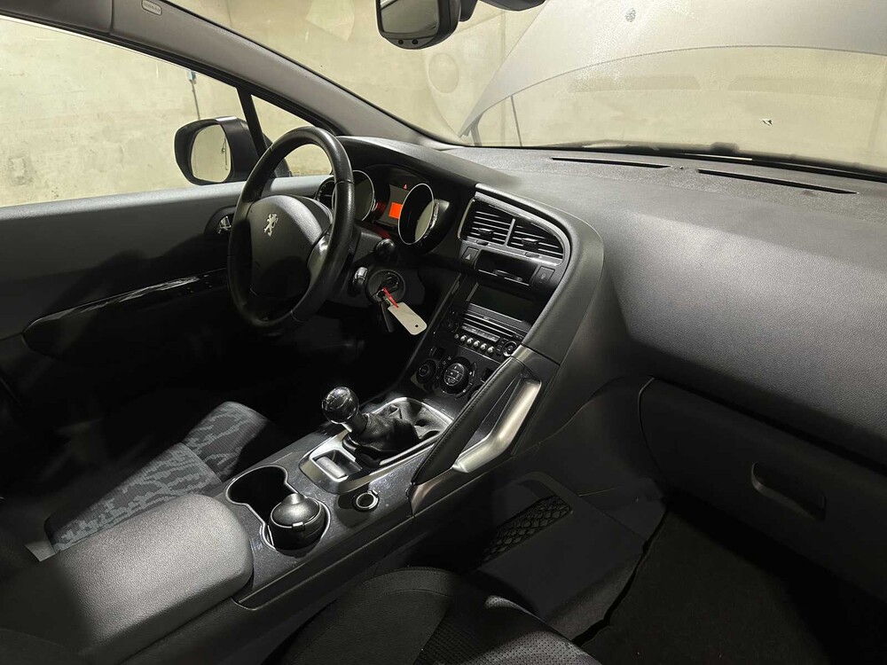 Peugeot 3008 1.6 VTi ST 120PS 2009, 09-JJH-1