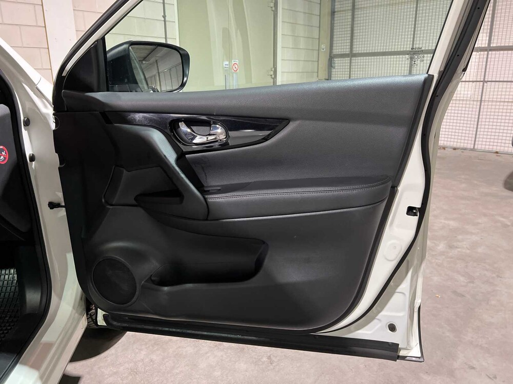 Nissan Qashqai 1.2 Tekna 116pk 2015, ZT-405-G