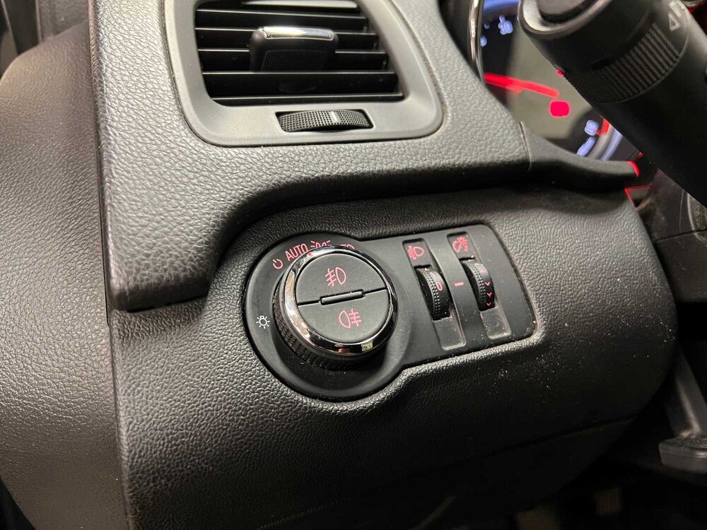 Opel Insignia Sports Tourer 1.4 T EcoFlex Edition 140PS 2012 (Original-NL), 86-XLB-3