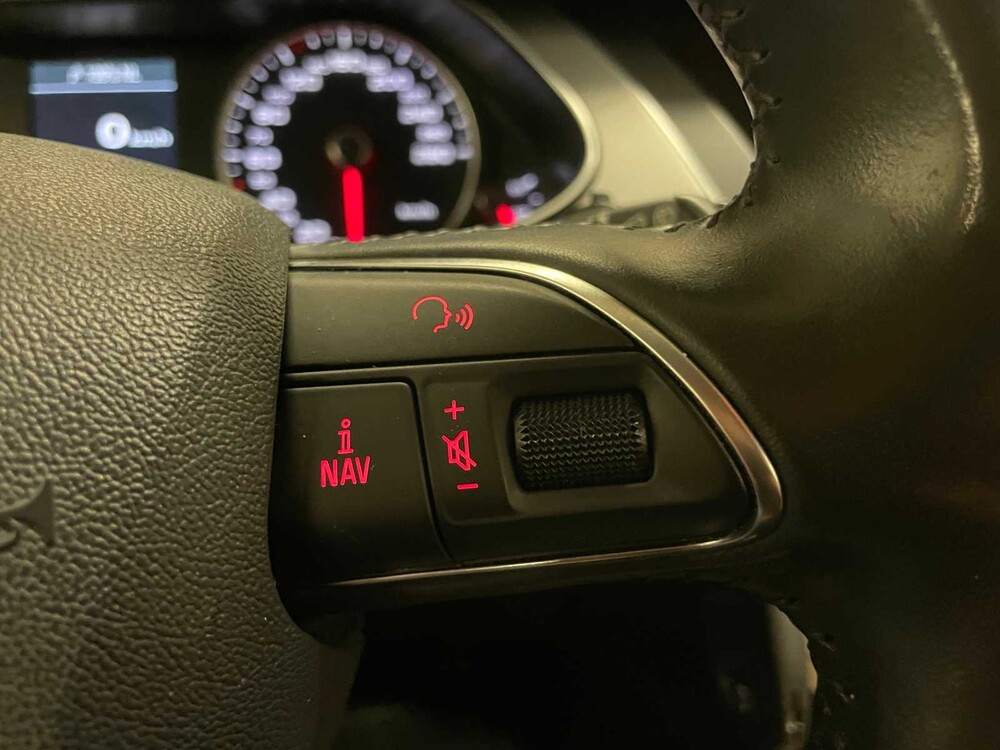 Audi A4 Avant 1.8 TFSI Business Edtion 170pk 2013, 7-SKG-04