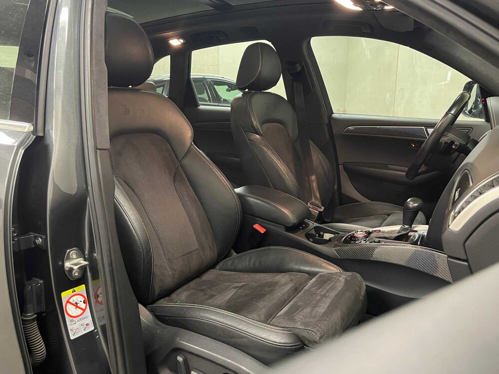 Audi Q5 3.2 FSI V6 Quattro S-line 271PS 2011, 52-XXH-7
