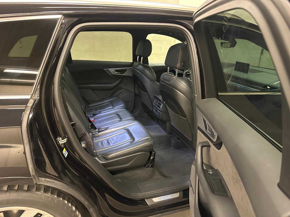 Audi Q5 3.2 FSI V6 Quattro S-line 271PS 2011, 52-XXH-7