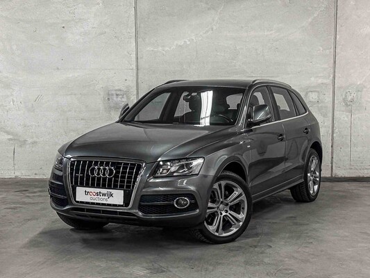 Audi Q5 3.2 FSI V6 Quattro S-line 271hp 2011, 52-XXH-7