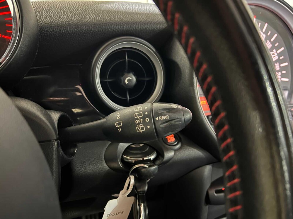 Mini Clubman John Cooper Works 1.6 211PS 2011, 5-XTG-33