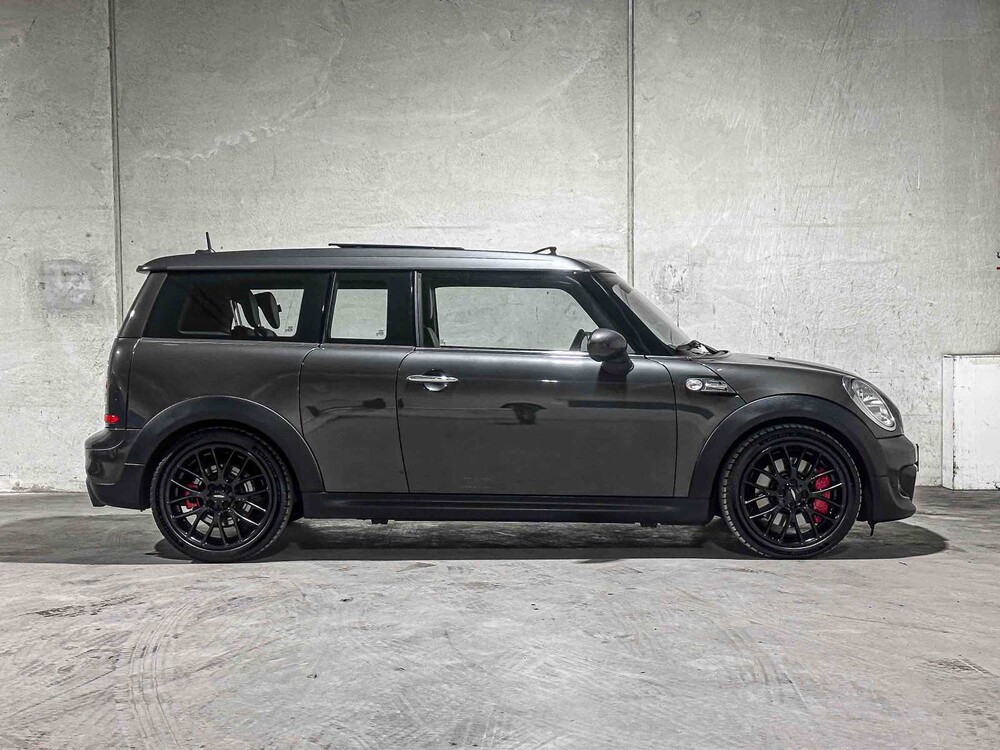 Mini Clubman John Cooper Works 1.6 211PS 2011, 5-XTG-33