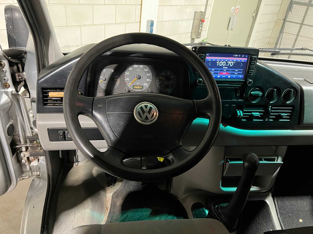 Volkswagen LT 35 2.5 TDI 109pk 2005, 16-BT-GP