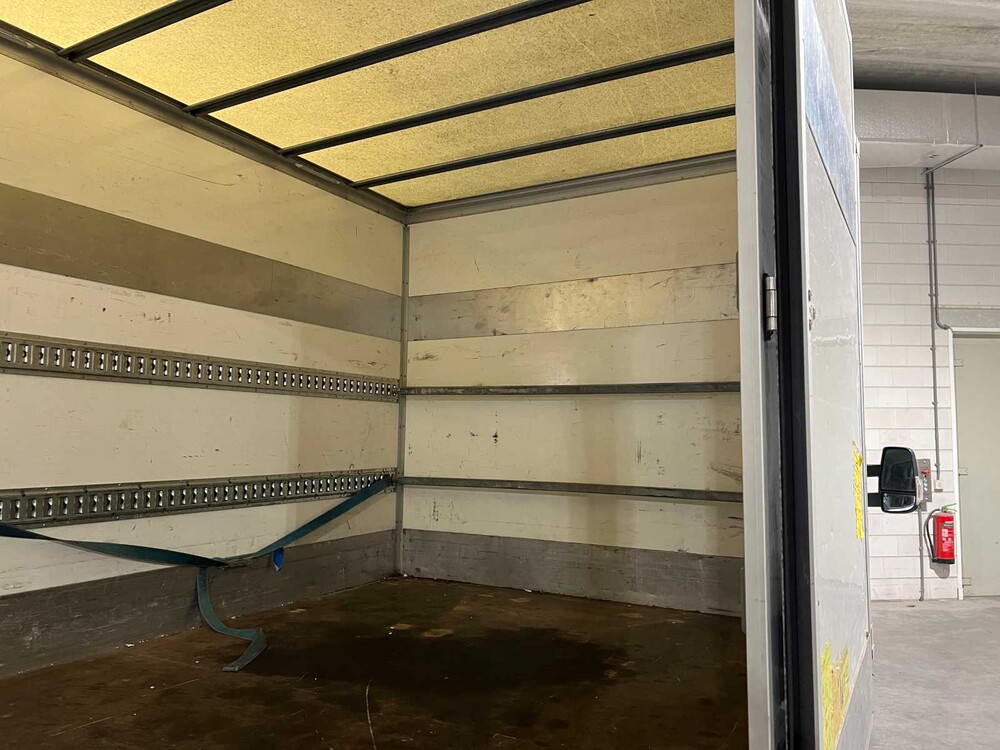 Ford Transit 350 2.0 TDCI L2H1 Trend 131pk 2018 Bedrijfswagen, V-912-LD