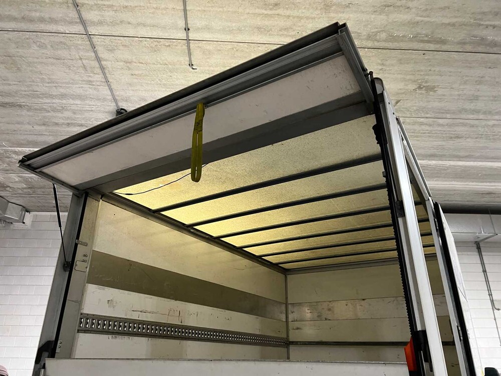 Ford Transit 350 2.0 TDCI L2H1 Trend 131pk 2018 Bedrijfswagen, V-912-LD