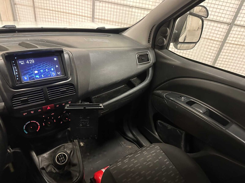 Opel Combo 1.3 CDTi L2H1 Sport 95pk 2018, V-598-SN Bedrijfswagen