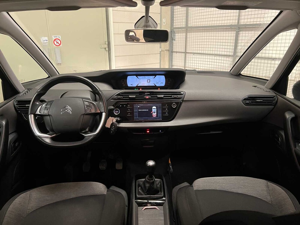 Citroen C4 Picasso 1.2 PT Selection 131pk 2018 (Origineel-NL), SP-541-L