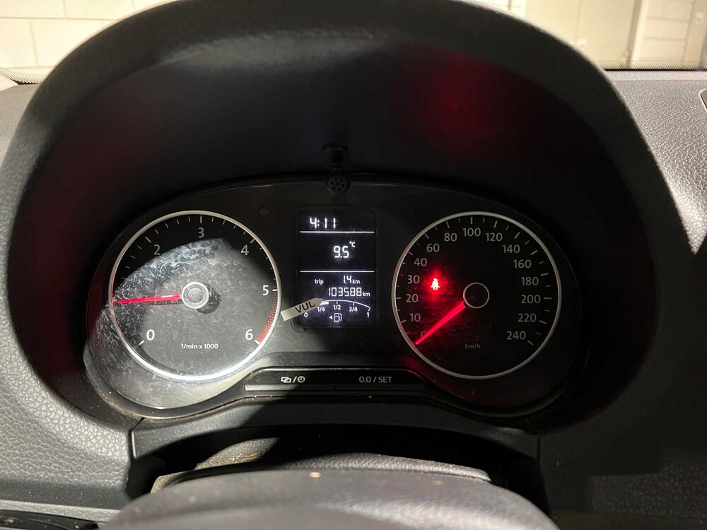 Volkswagen Amarok 2.0 TDI 4Motion DC Trendline 140pk 2016, VZ-648-J Bedrijfswagen