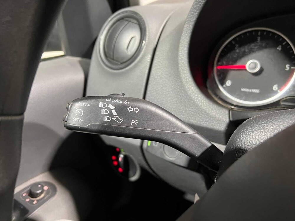 Volkswagen Amarok 2.0 TDI 4Motion DC Trendline 140pk 2016, VZ-648-J Bedrijfswagen